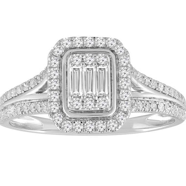 18K W/G Baguette & Round Dia Engagement Ring 0.50 Ct Hi I1