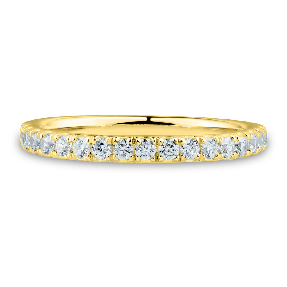 18ct Yellow clasimma gold diamond set wedding band 0.29ct F VS1