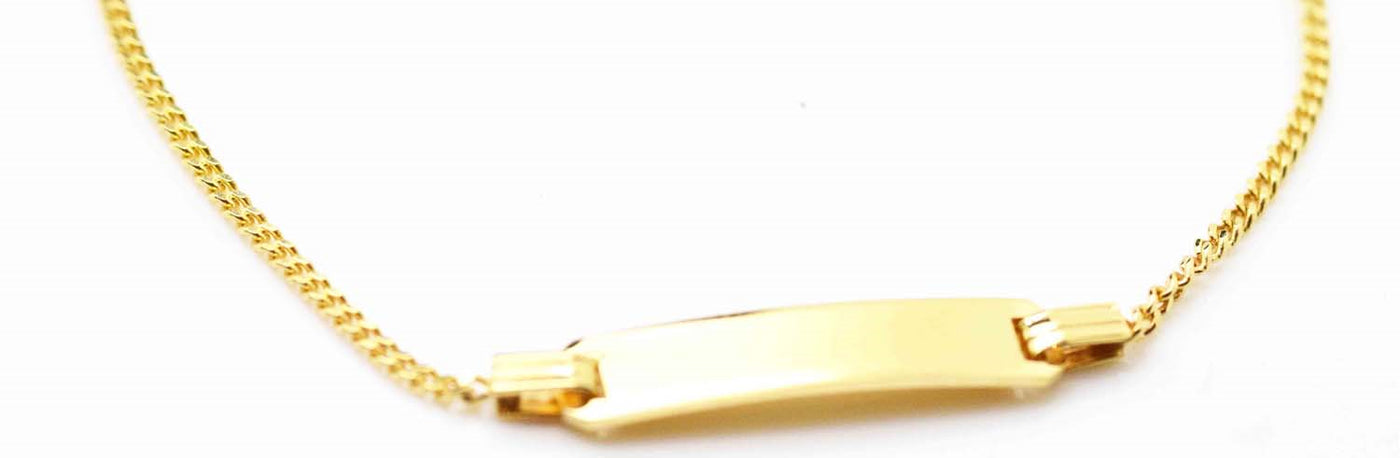 9k YG Italian ID Curb Bracelet. 1.4mm wide. 16.5cm. Approx 1.8g.